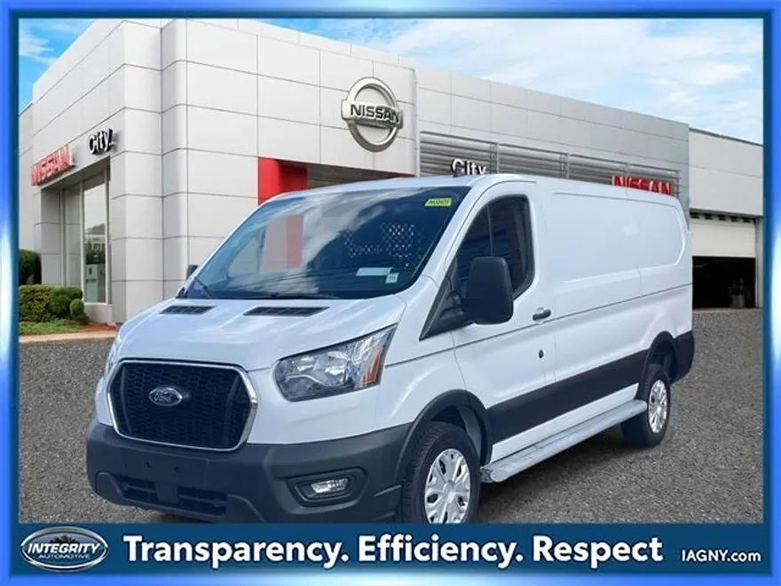 2023 Ford Transit photo 1