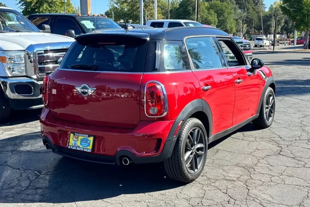 2014 Mini Countryman S photo 1