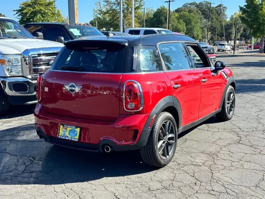2014 Mini Countryman S photo 1