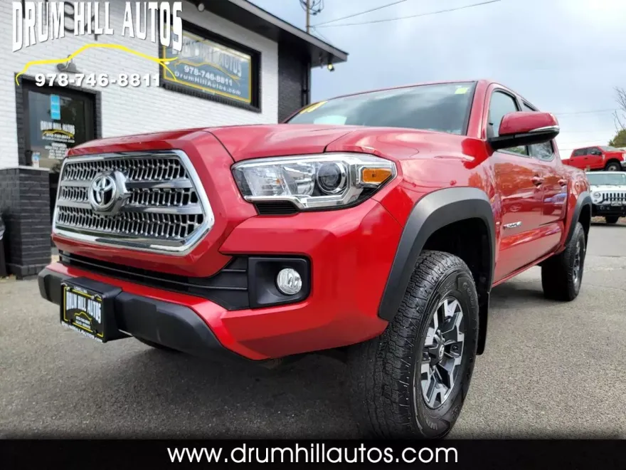 2017 Toyota Tacoma TRD Double Cab V6 4x4 photo 1