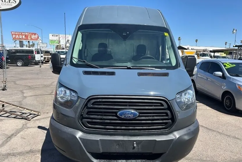 2019 Ford Transit photo 1