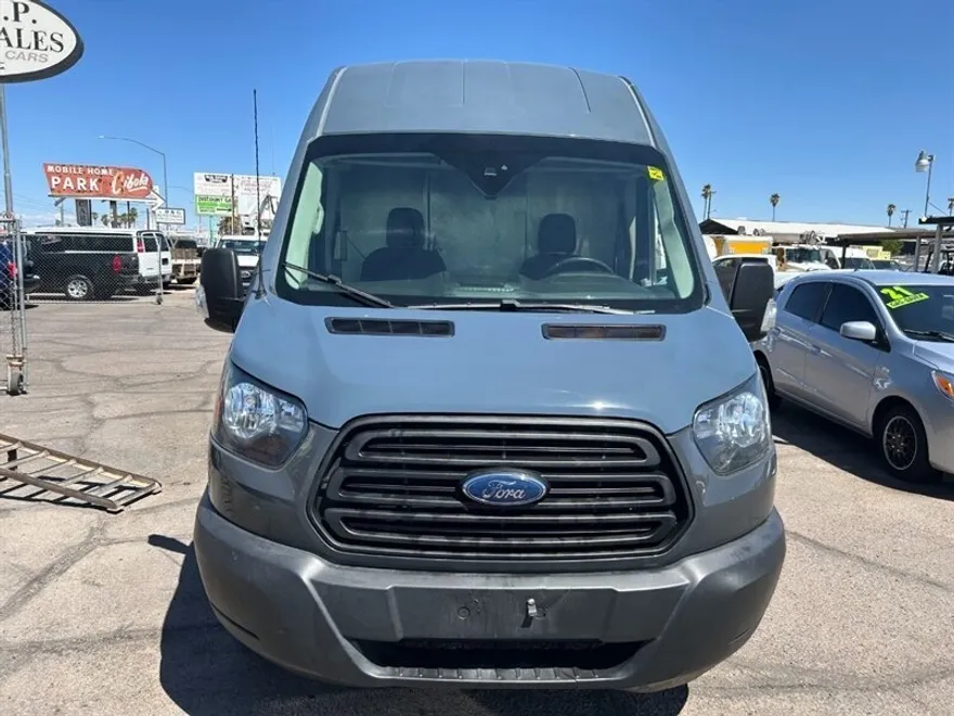 2019 Ford Transit photo 1