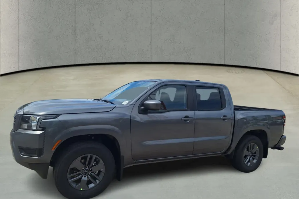 2025 Nissan Frontier SV photo 1