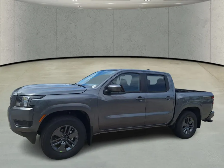 2025 Nissan Frontier SV photo 1