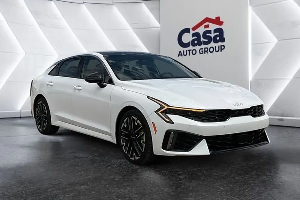 2026 Kia K5 GT photo 1