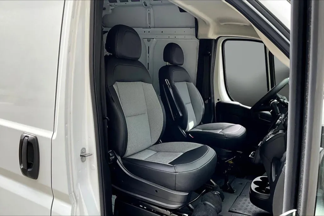 2025 Ram ProMaster 2500 Cargo Van photo 1