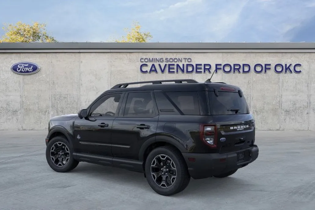 2025 Ford Bronco Sport Outer Banks photo 1