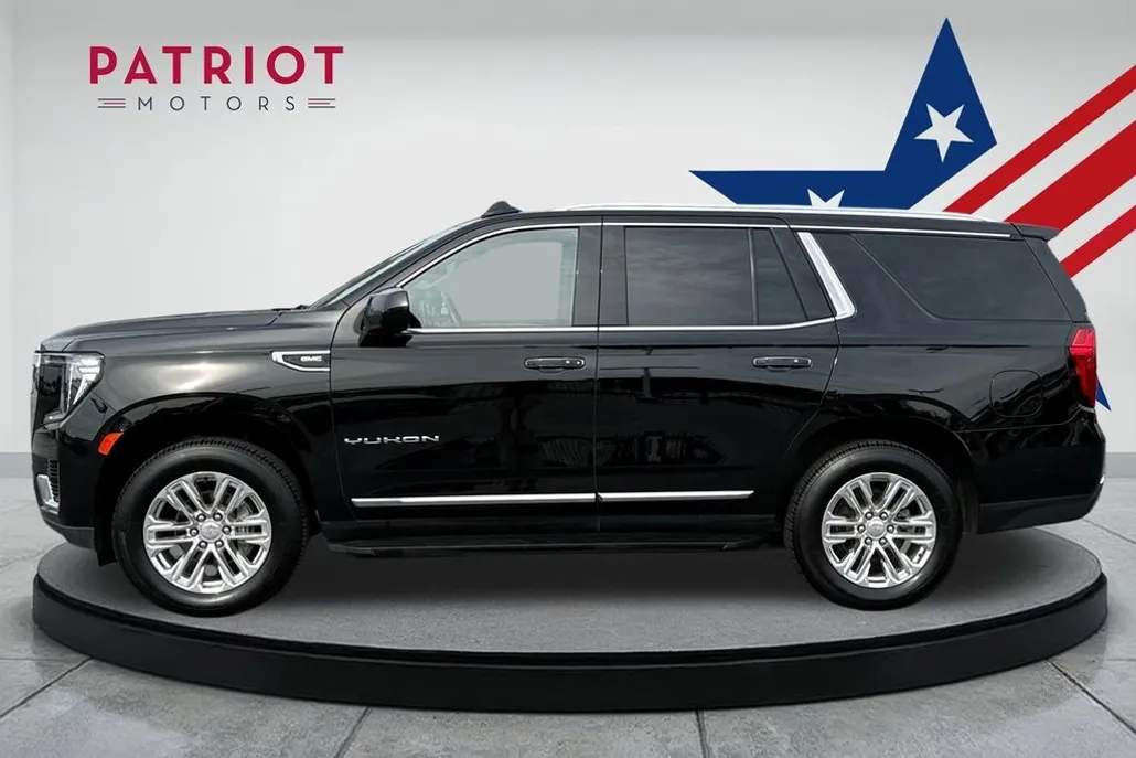 2023 Gmc Yukon SLT photo 1
