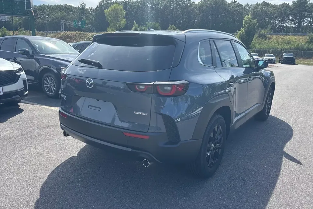 2025 Mazda CX-50 2.5 S Premium photo 1