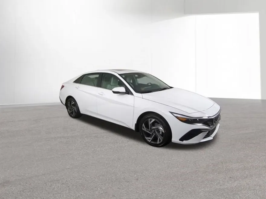 2025 Hyundai Elantra Hybrid Limited photo 2