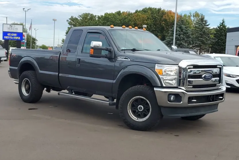 2016 Ford F-250 XLT photo 1