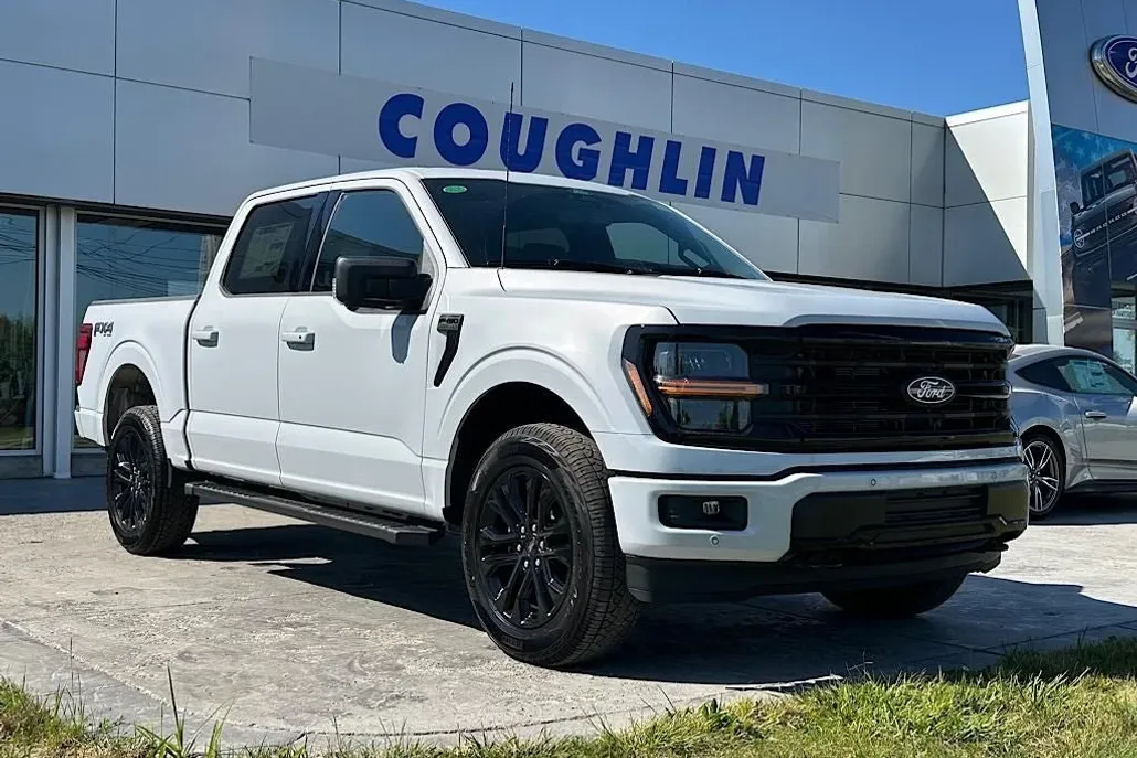 2025 Ford F-150 XLT photo 1