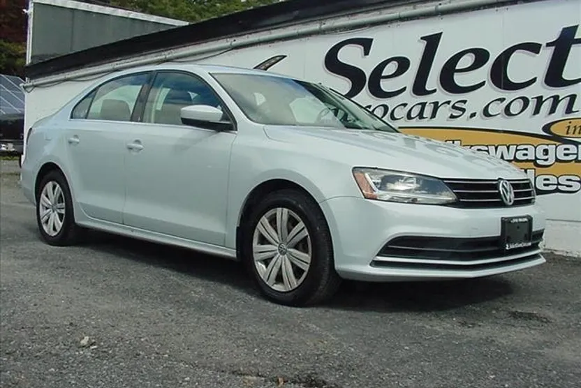 2017 Volkswagen Jetta S photo 1