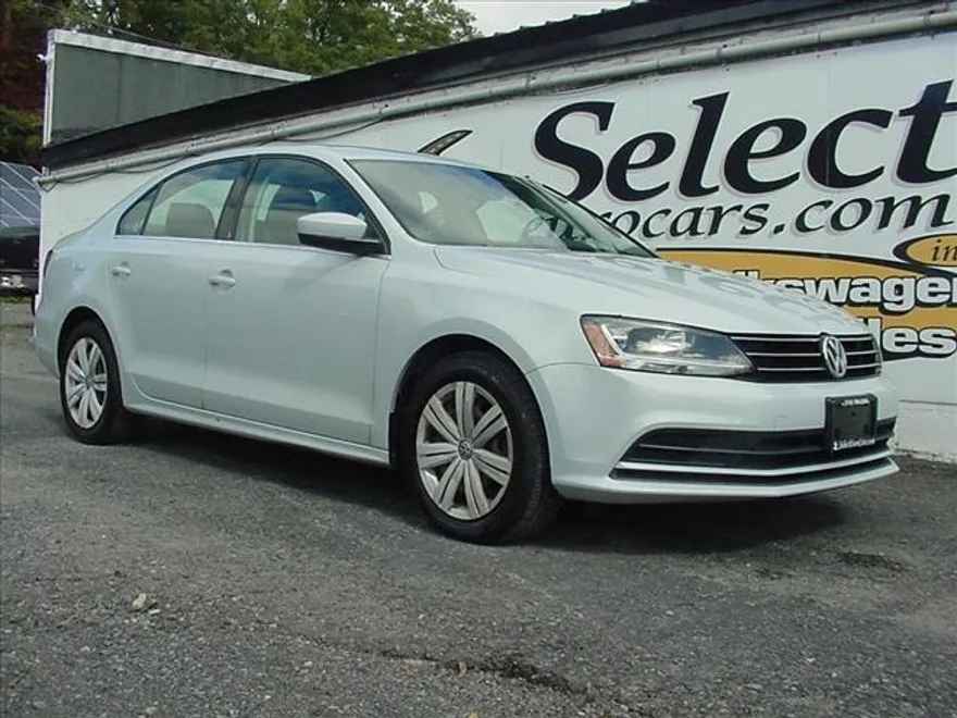2017 Volkswagen Jetta S photo 1