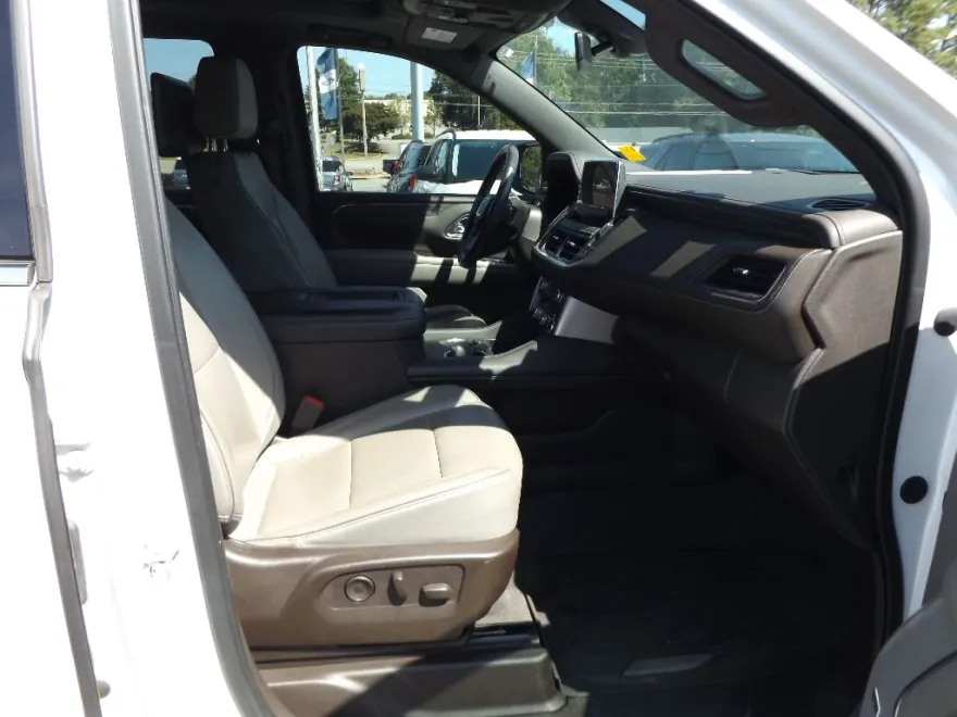 2021 Gmc Yukon SLT photo 1