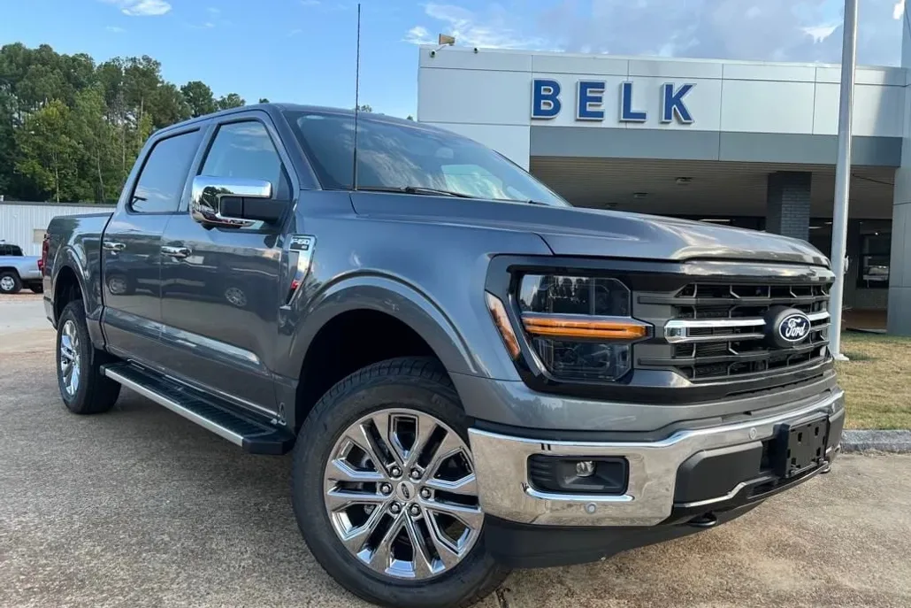 2025 Ford F-150 XLT photo 1