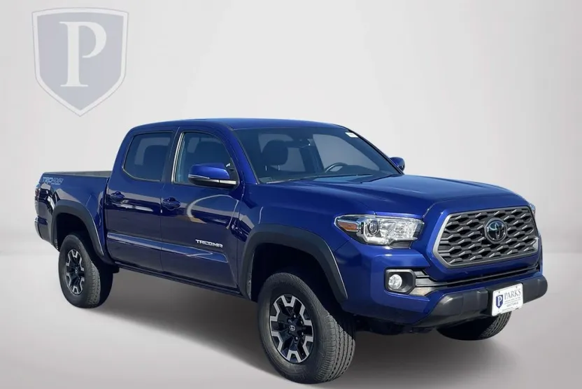2023 Toyota Tacoma TRD Off-Road photo 1