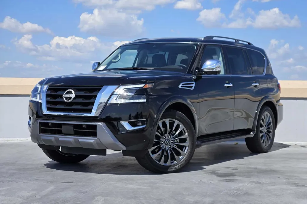 2024 Nissan Armada Platinum photo 1