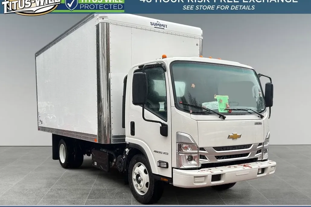 2024 Chevrolet Silverado 4500HD Base photo 1