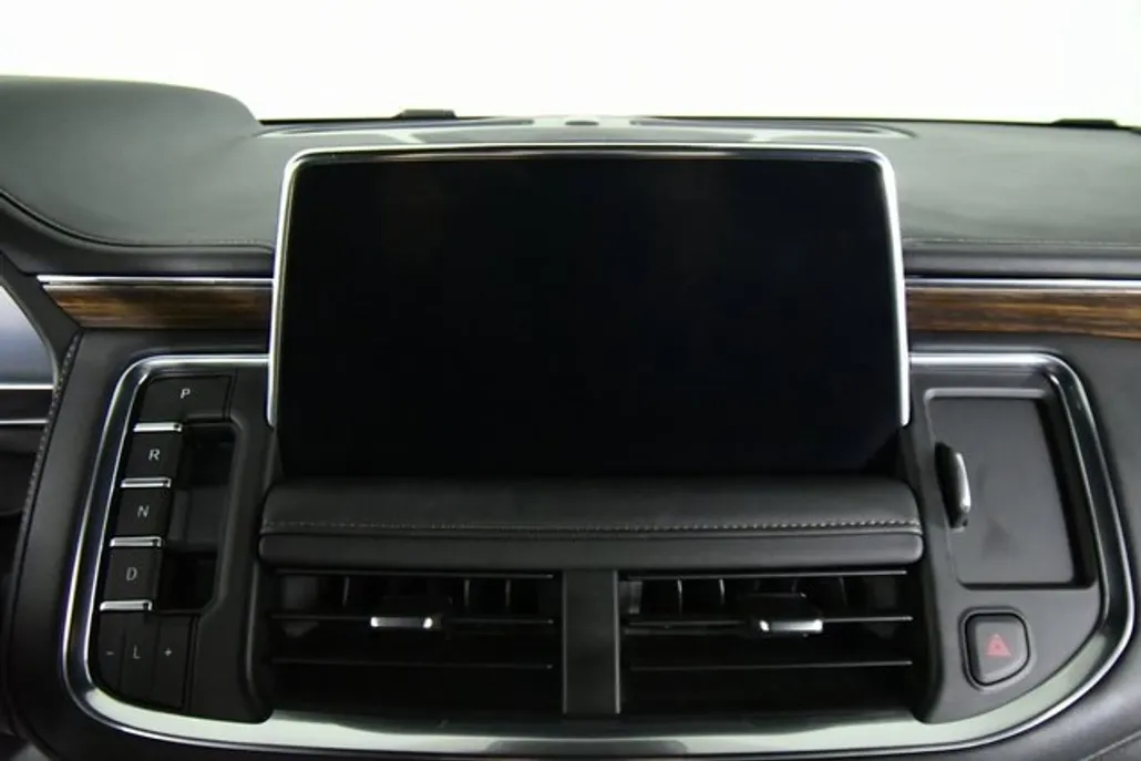 2024 Chevrolet Suburban High Country photo 1