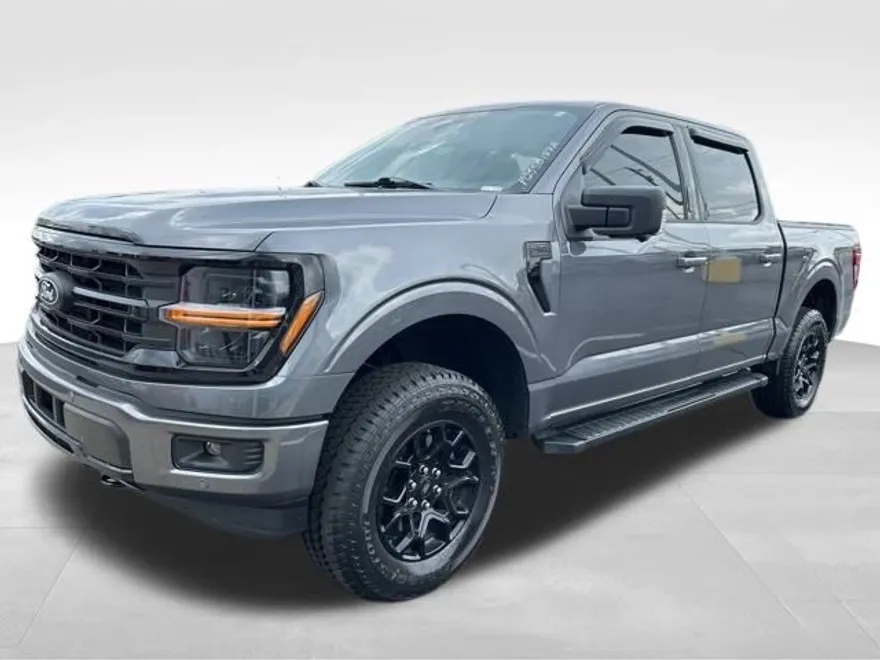 2024 Ford F-150 XLT photo 1