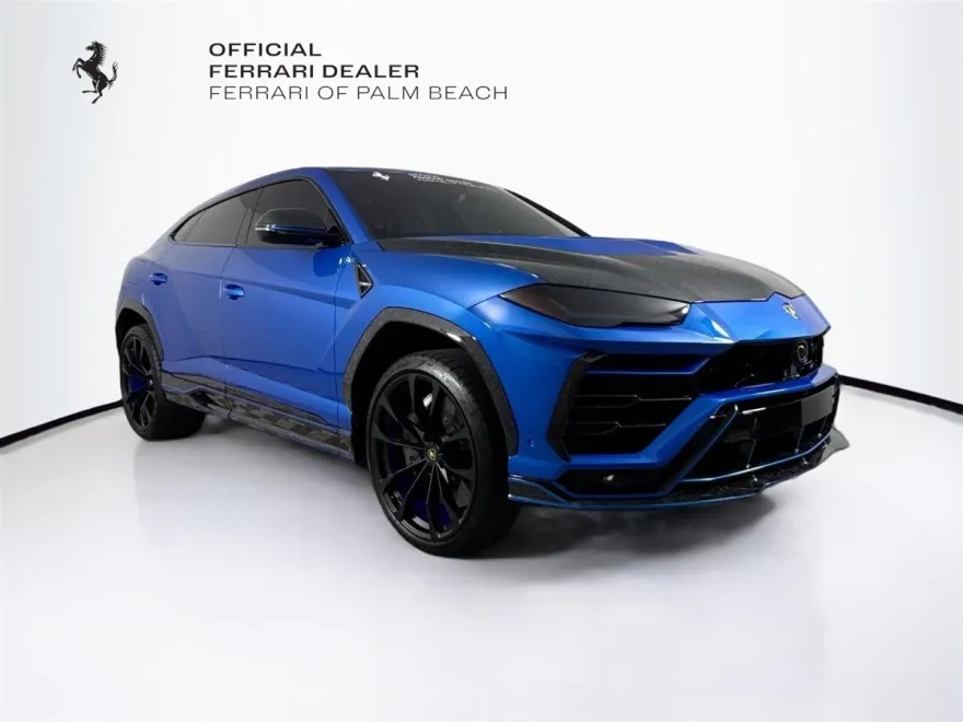 2019 Lamborghini Urus Base photo 1