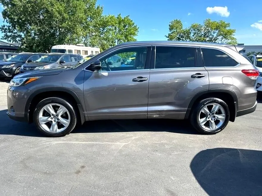 2018 Toyota Highlander Limited photo 1