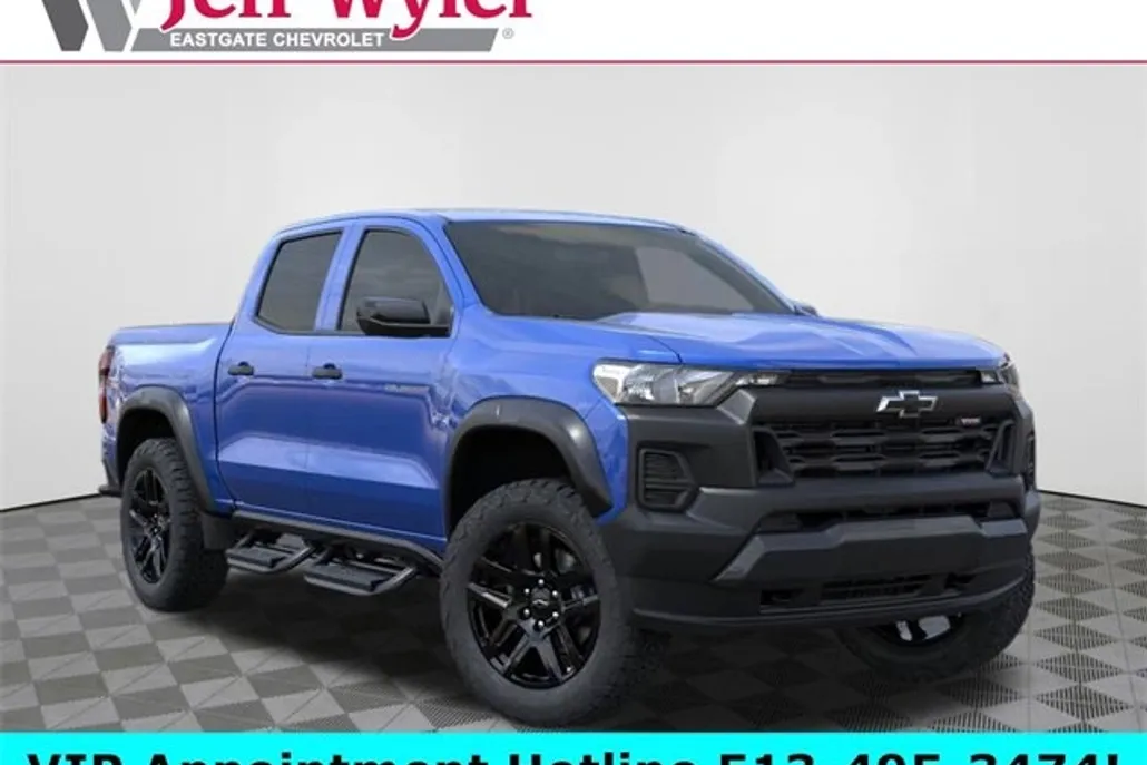 2025 Chevrolet Colorado Trail Boss photo 1