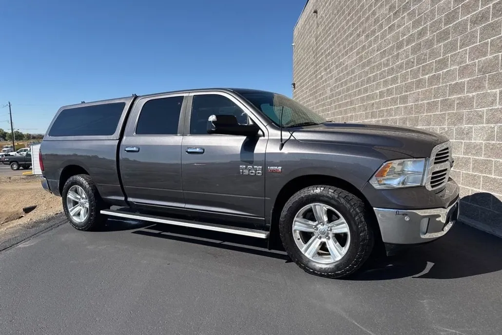 2017 Ram 1500 Big Horn photo 1