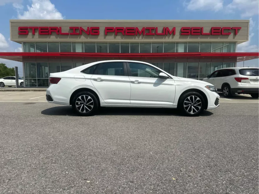 2024 Volkswagen Jetta S photo 1