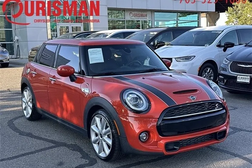 2020 Mini Cooper 4 Door Hardtop S photo 1