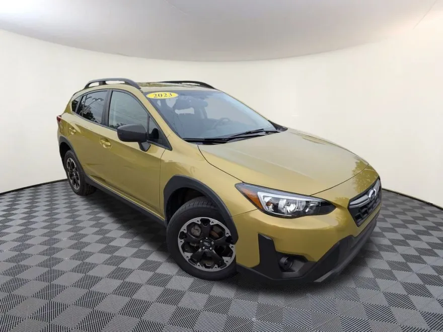 2023 Subaru Crosstrek Base photo 1