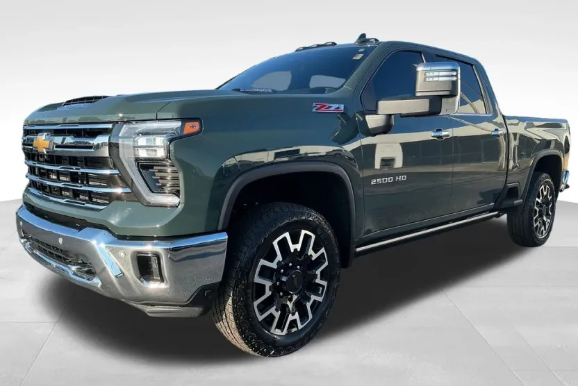 2025 Chevrolet Silverado 2500HD LTZ photo 1
