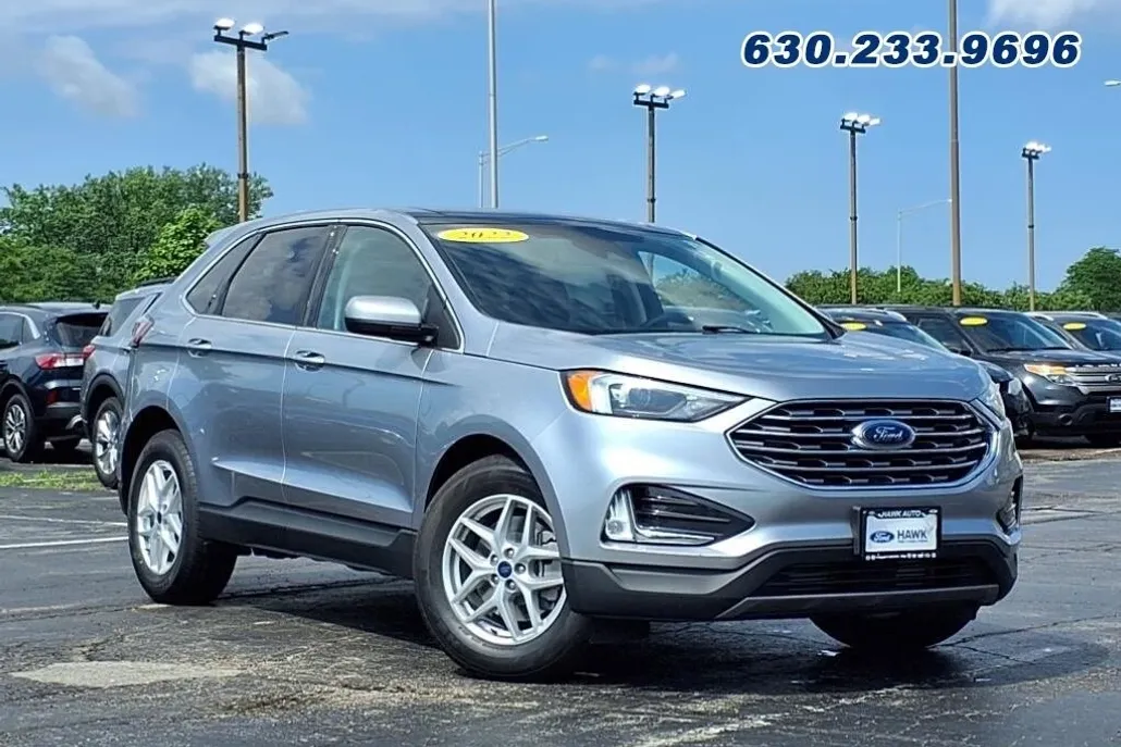 2022 Ford Edge SEL photo 1