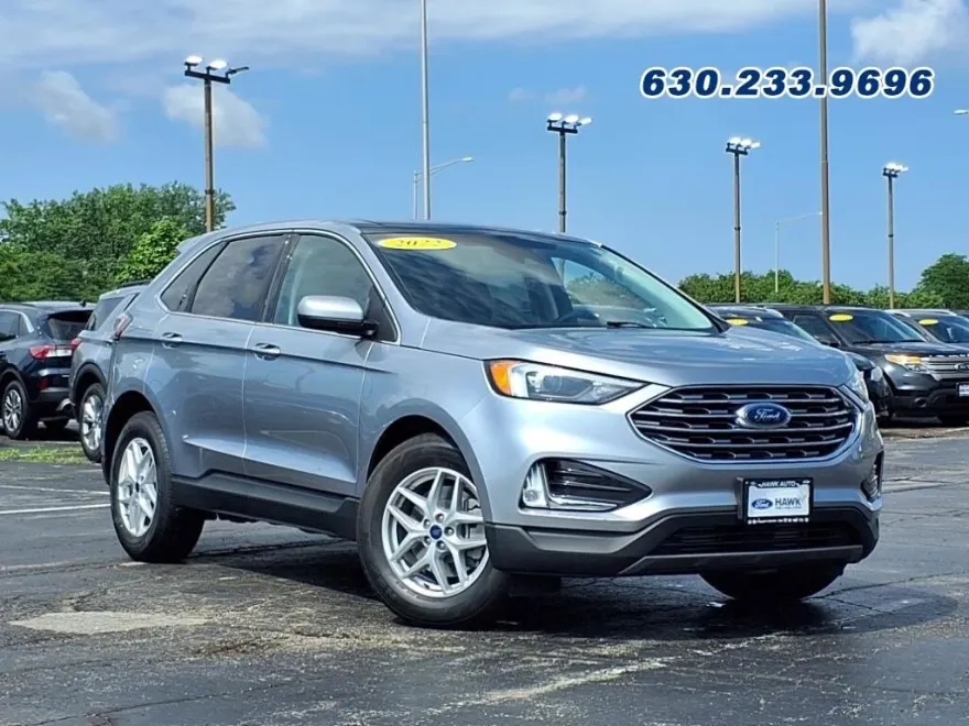 2022 Ford Edge SEL photo 1