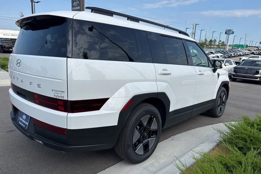 2026 Hyundai Santa Fe SEL photo 1