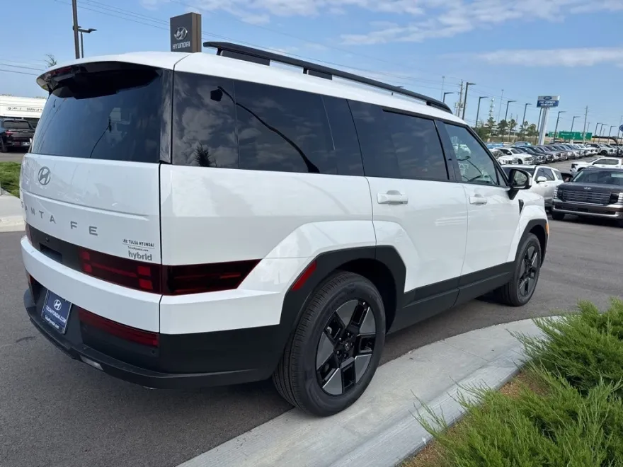 2026 Hyundai Santa Fe SEL photo 1