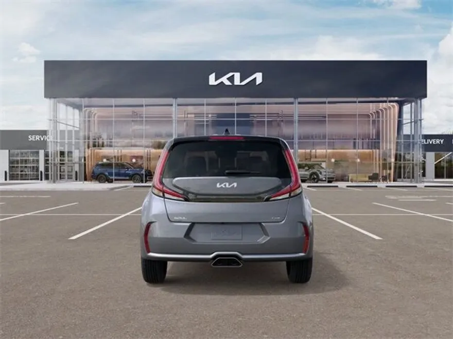 2025 Kia Soul GT-Line photo 1