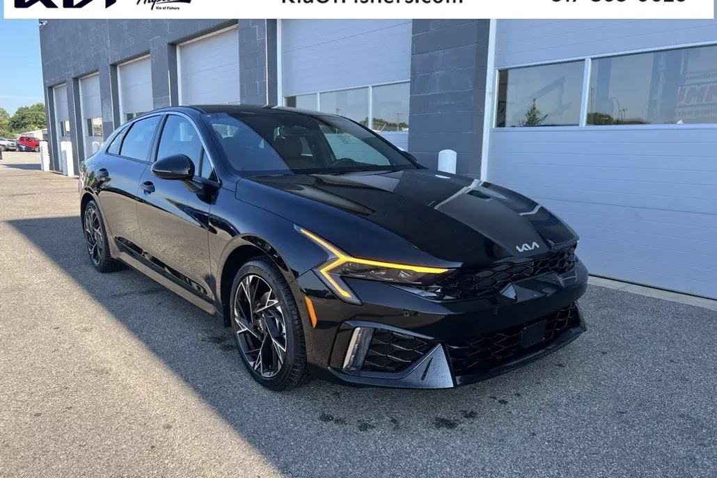 2026 Kia K5 GT-Line photo 1
