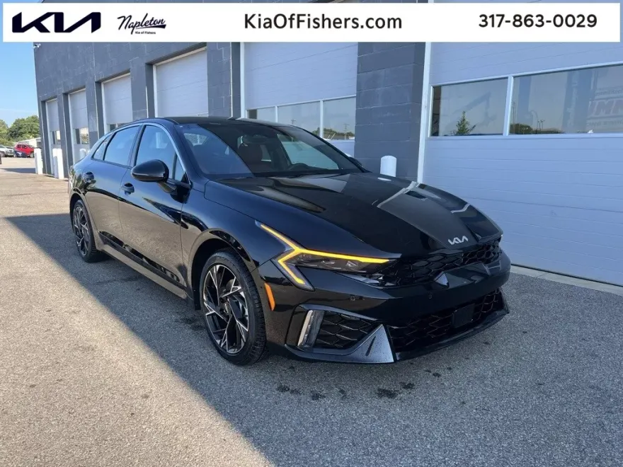 2026 Kia K5 GT-Line photo 1