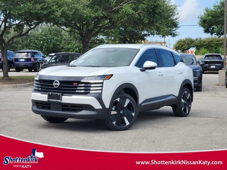 2025 Nissan Kicks SR photo 1