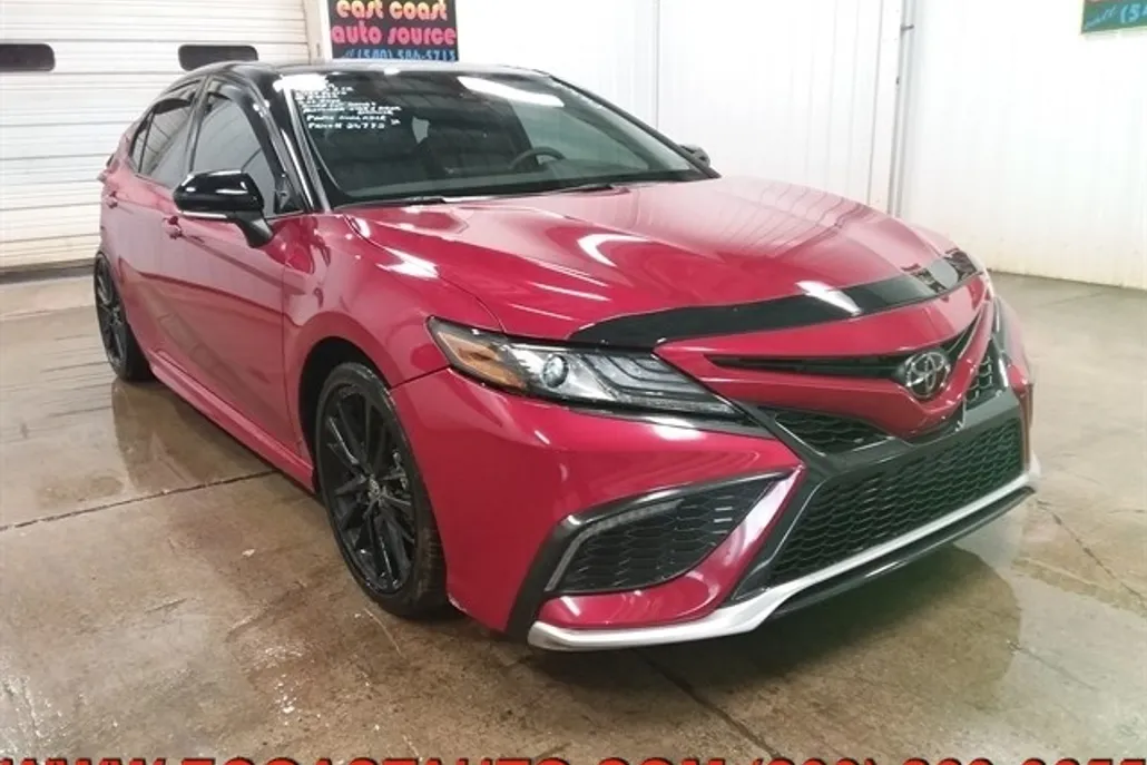 2023 Toyota Camry XSE photo 1