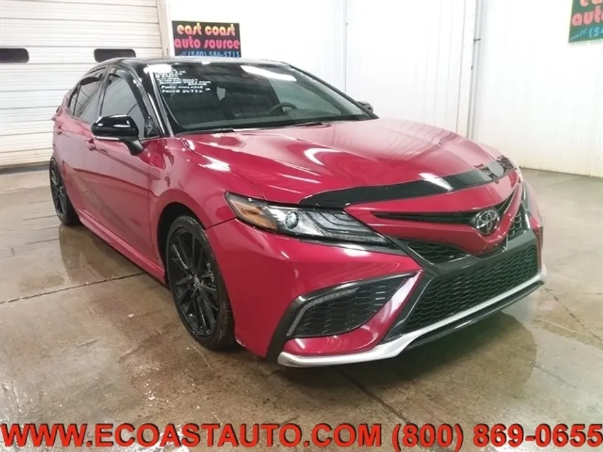 2023 Toyota Camry XSE photo 1