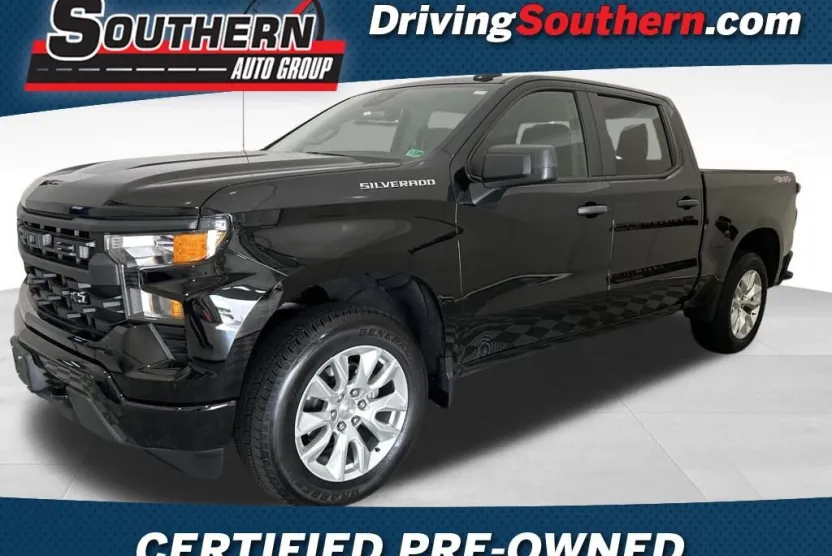 2024 Chevrolet Silverado 1500 Custom photo 1