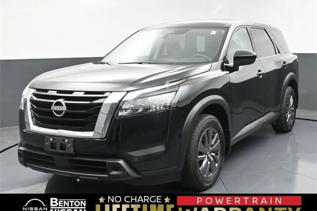 2024 Nissan Pathfinder S photo 1