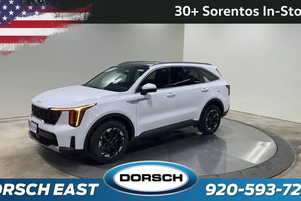 2025 Kia Sorento S photo 1