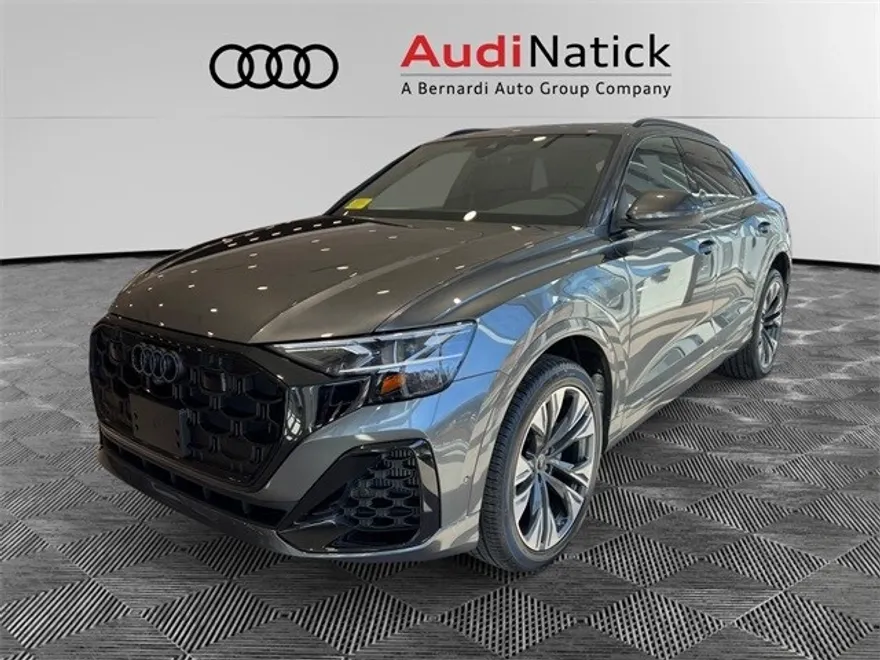 2025 Audi Q8 55 Premium Plus photo 1