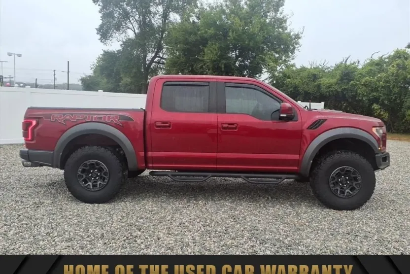 2017 Ford F-150 Raptor photo 1