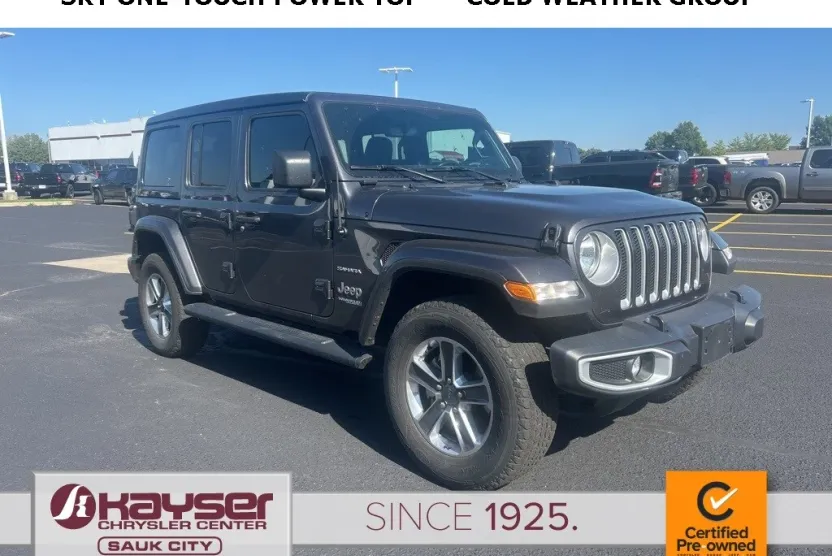 2022 Jeep Wrangler Unlimited Sahara photo 1