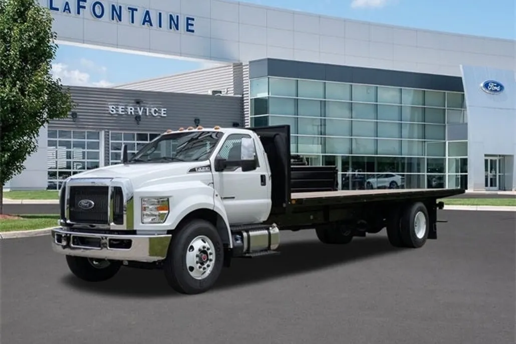 2026 Ford F-750 photo 1